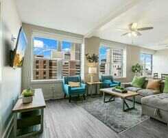 Spacious 4br Luxury Condo Steps To French Quarter