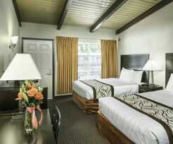 Thunderbird Lodge