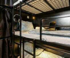 Bee Hostel