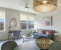 Ideal Condo A Short Ride Away From French Quarter