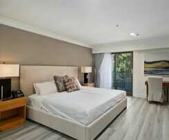 Hotel Huntington