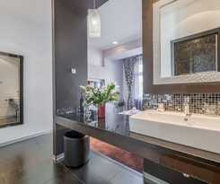 Starlight Luxury Rooms