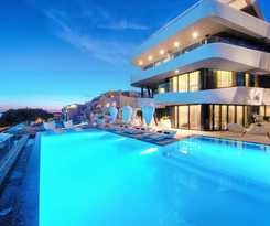 Hotel Posh Residence Luxury Suites