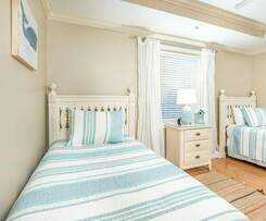 Hotel Brass Rail Villas