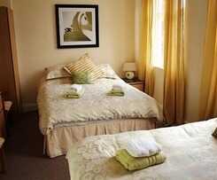 Hotel The Liver View