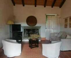  Impeccable 6-bed Villa in Luogosanto