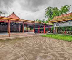 OYO Homes 90996 Desa Wisata Pulesari Syariah