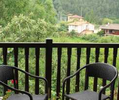 y Apartamentos Trebuesto de Guriezo