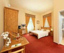 Hotel Penzion Černická obora