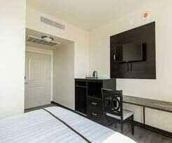 Hotel Astoria Inn LaGuardia hotel