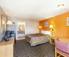 Bardmoor Suites