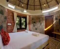 Hotel Navyya\'s
