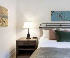 Hotel The Blake Residences