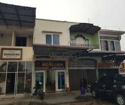 OYO 93264 Penginapan Syari\'ah Berlian