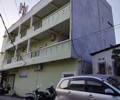 Hotel OYO 93306 Penginapan Permata Hijau Syariah
