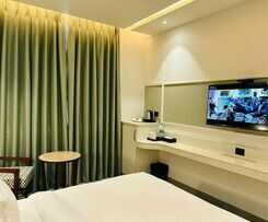 Five Elementss Goldleaf Haldwani