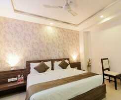Fabhotel Signature Inn