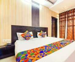 Fabhotel Royal Delight
