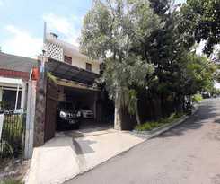 OYO 93358 Sukamulya Homestay