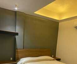 Hotel HOTEL CAMELINAS EXPRESS