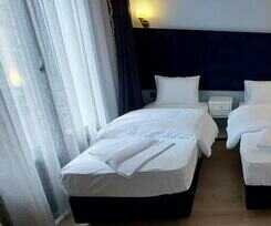 Boss To Hotel Taksim
