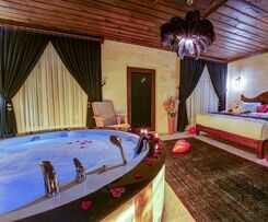  Enjoy Stone Hotel