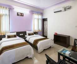 OYO 352 DRS 8586 Haveli