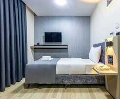 The Business Class Hotel
