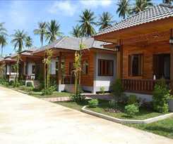 Khum Laanta Resort