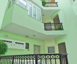 Greta Apartments
