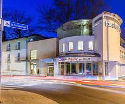 Hotel Villa Taaakaryba