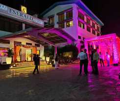 Hotel The Emerald Resort, Pune