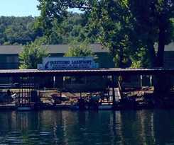 Taneycomo Lakefront Resort