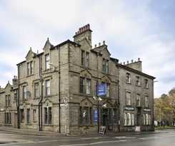 Hotel The Royal and Bar