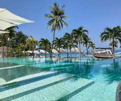 Hotel Seven Secrets by Hanging Gardens