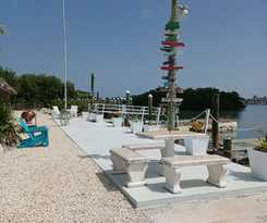 Hotel Bonefish Bay Motel