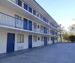 Hotel Americas Best Value Inn Tucker