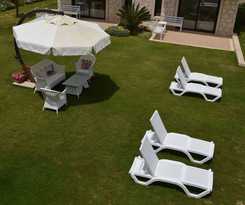Nea Garden Hotel