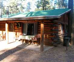 Hotel Lake of the Woods Resort