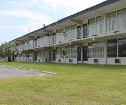 Travelers Inn