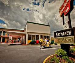 Hotel Thunderbird Inn