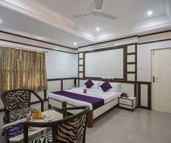 OYO Flagship 983 Surya Residency
