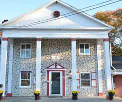 Hotel Red Fox Motel
