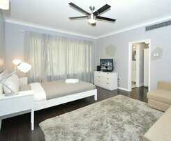 Playa Apartments