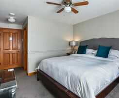 Hotel The Wild Iris Inn