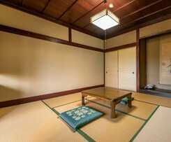 Hotel Kadokyu Ryokan