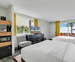 Holiday Shores