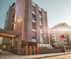  BMK Suites and Apartments