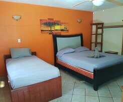 Hotel Paradise Inn
