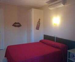 Hostal Univers